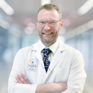 Professor Andrew Langdown, Consultant Trauma & Orthopaedic Surgeon from Hospital Dubai,UAE,