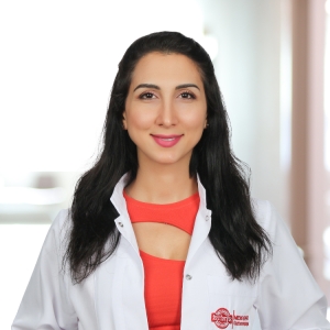 Dr. Instructor Member İpek Necla Güldiken MOUTH AND DENTAL HEALTH-Travocure-İstinye Üniversite 