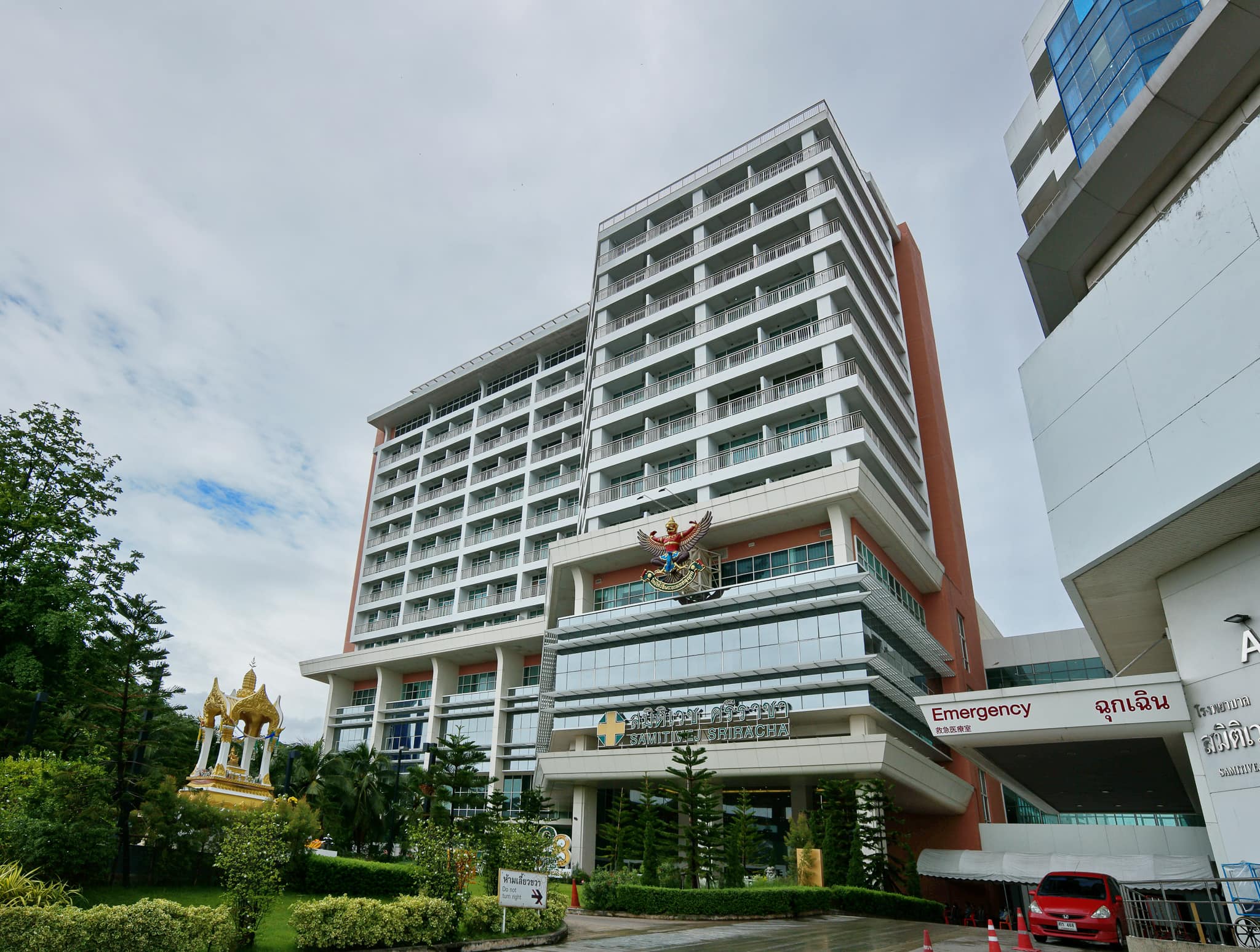 Samitivej Sriracha Hospital ,Bangkok,Thailand